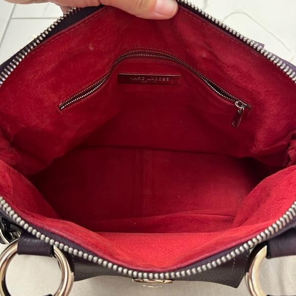 Marc Jacobs Elise Handbag 100% Calf Leather in Amethyst. - Picture 3 of 9